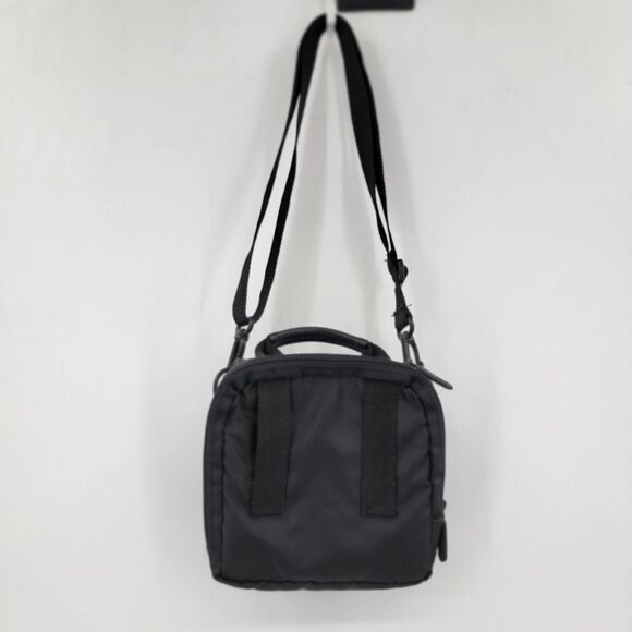 Canon Black Crossbody Small Camera Travel Sightseeing Carrying Case Bag - Picture 5 of 13